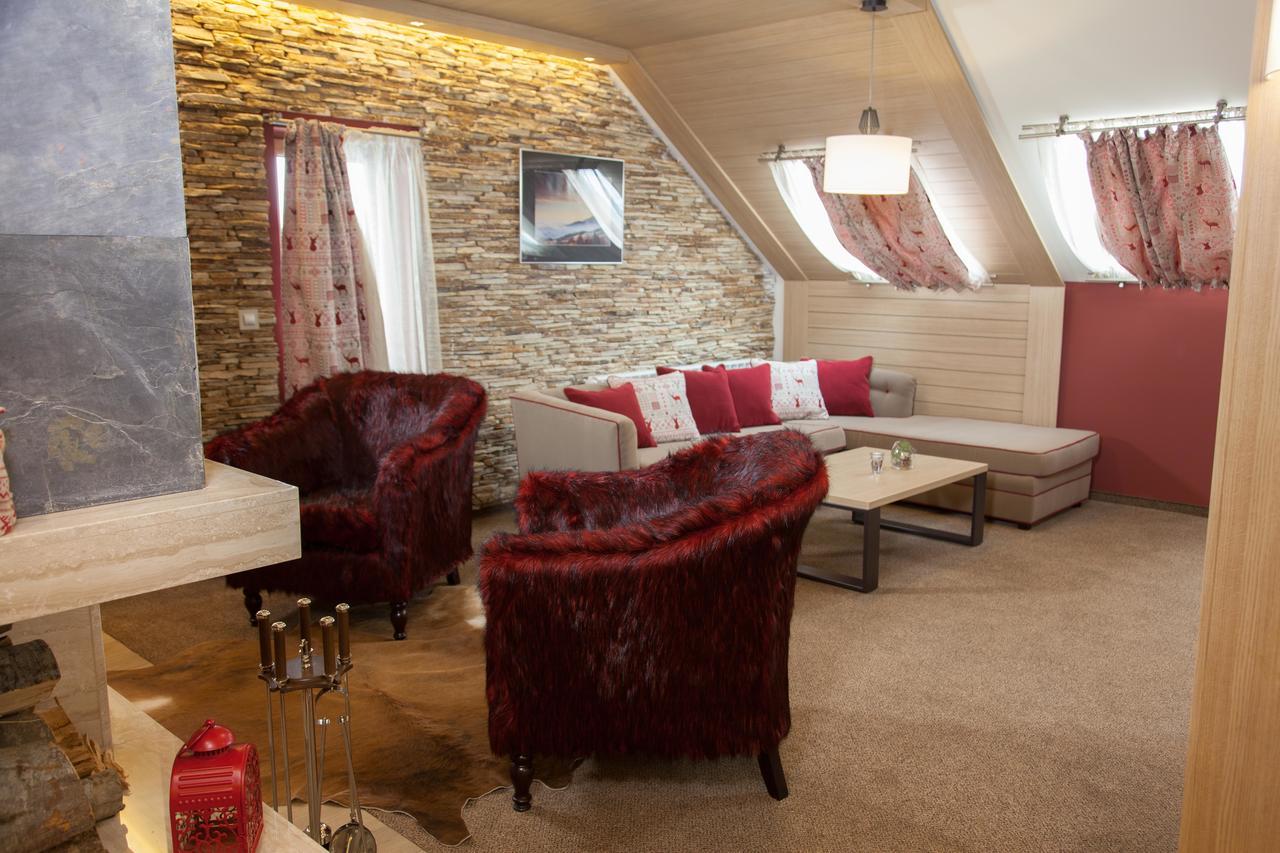 Amira Boutique Hotel 반스코 외부 사진 A modern attic apartment