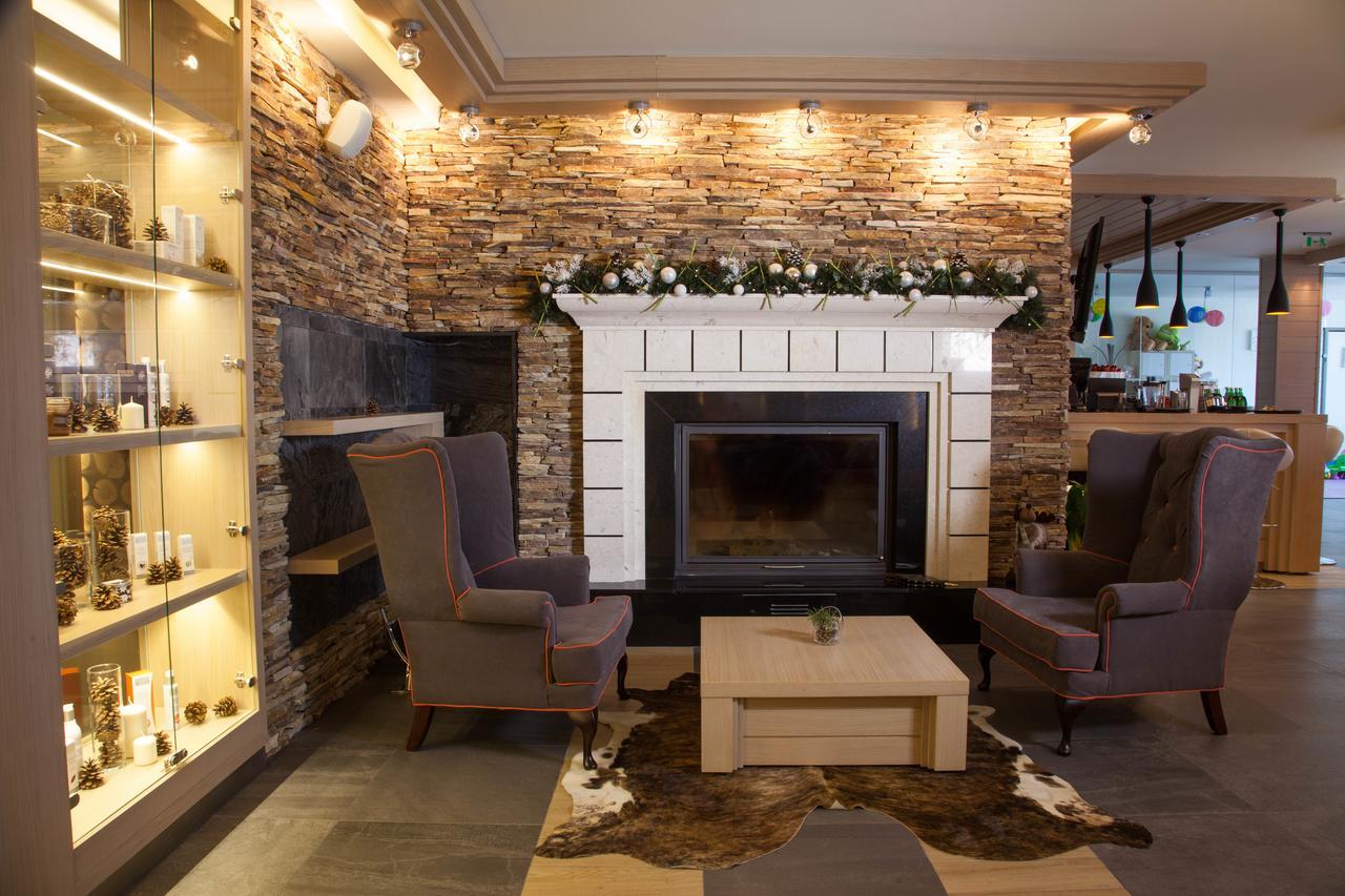 Amira Boutique Hotel 반스코 외부 사진 The lobby of the hotel