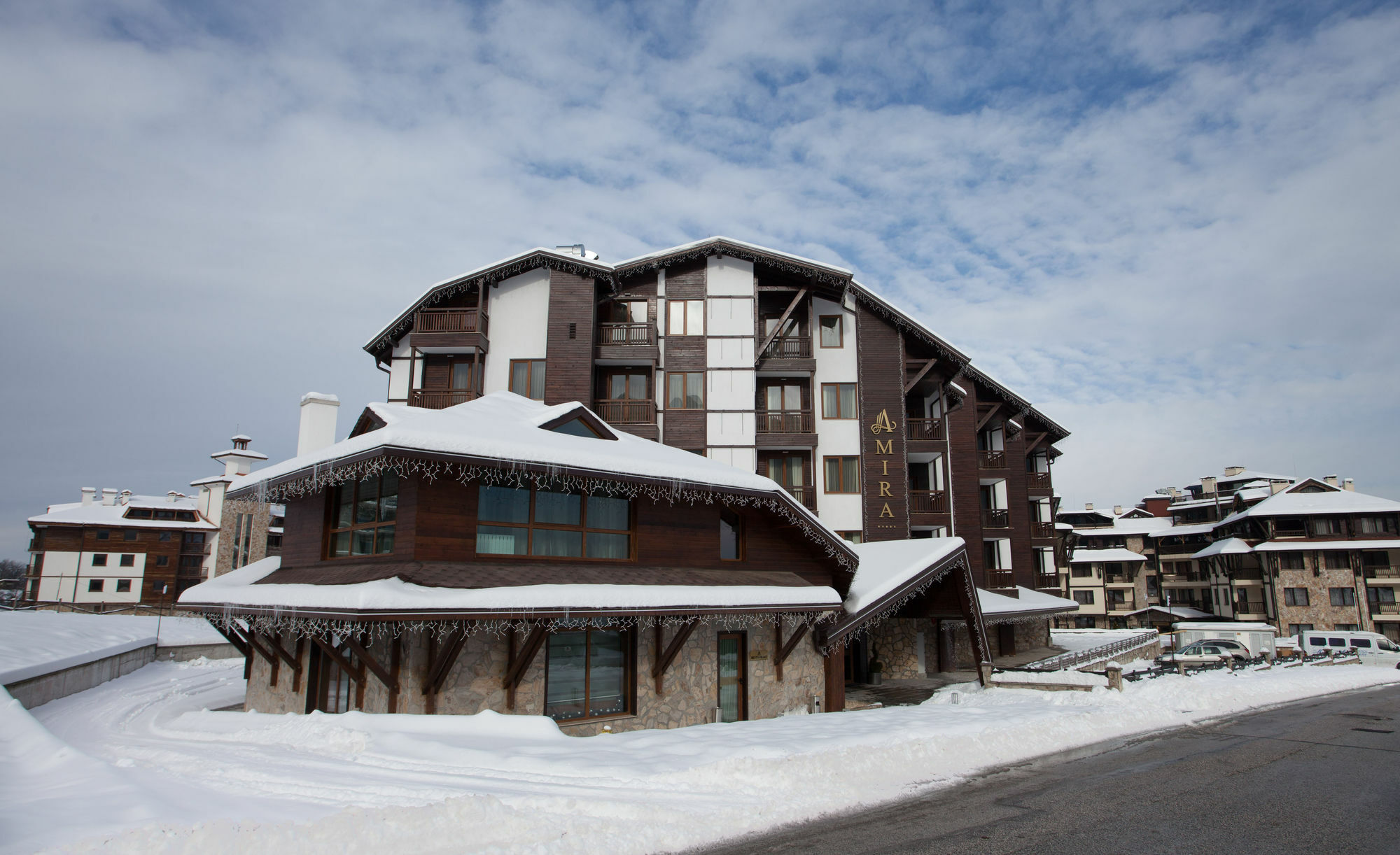 Amira Boutique Hotel 반스코 외부 사진 The resort in 2011